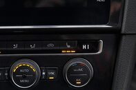 Volkswagen Golf E-GOLF 38