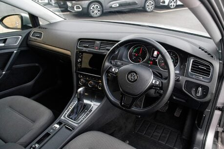 Volkswagen Golf E-GOLF