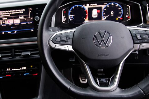 Volkswagen Polo R-LINE TSI 20