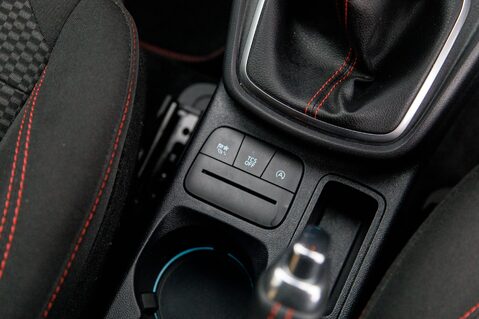 Ford Puma ST-LINE MHEV 33