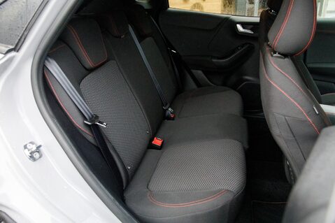 Ford Puma ST-LINE MHEV 34