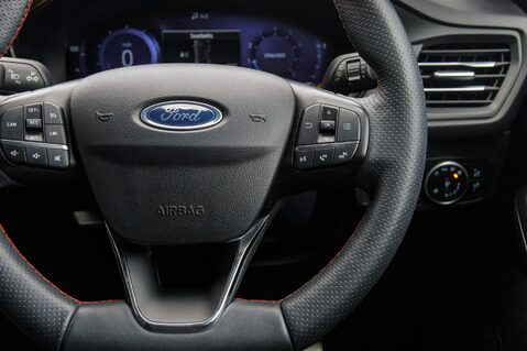 Ford Focus ST-LINE X EDITION MHEV 21