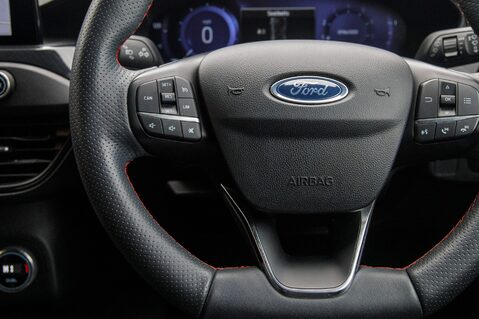 Ford Focus ST-LINE X EDITION MHEV 20