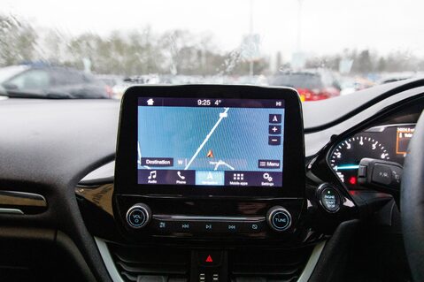 Ford Fiesta B AND O PLAY TITANIUM 26