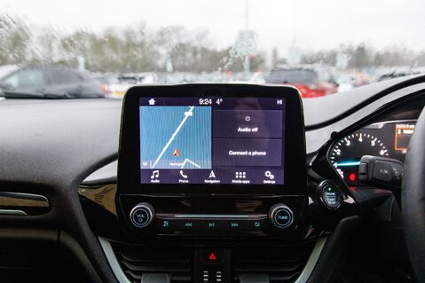 Ford Fiesta B AND O PLAY TITANIUM 23