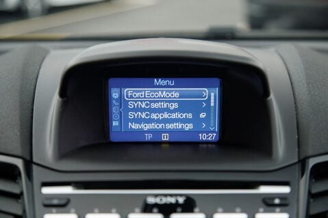 Ford Fiesta TITANIUM 22