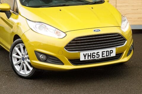 Ford Fiesta TITANIUM 11