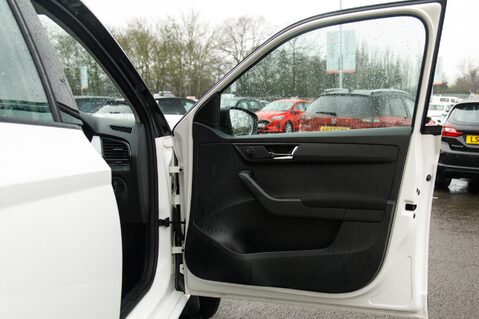 Skoda Fabia COLOUR EDITION TSI 14