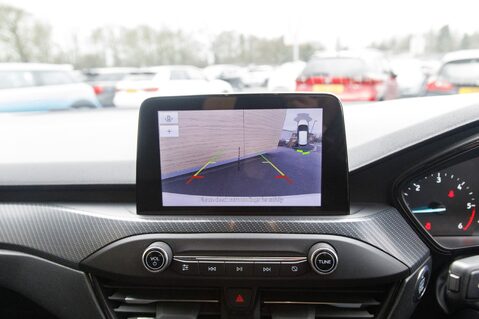 Ford Focus ST-LINE X TDCI 29