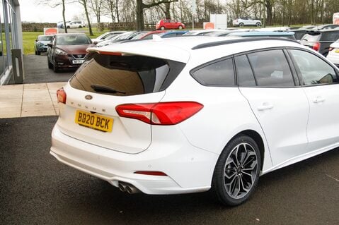 Ford Focus ST-LINE X TDCI 8