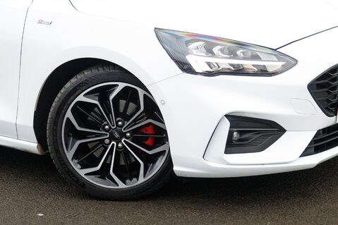 Ford Focus ST-LINE X TDCI 11