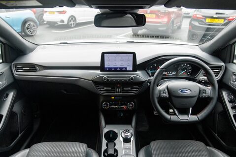 Ford Focus ST-LINE X TDCI 3