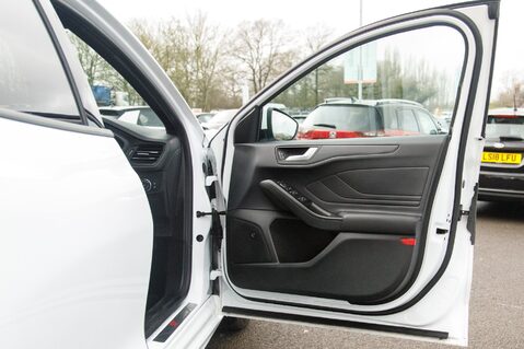 Ford Focus ST-LINE X TDCI 14