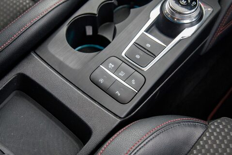 Ford Focus ST-LINE X TDCI 32