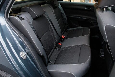 Skoda Fabia SE TSI DSG 33