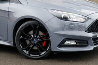 Ford Focus ST-3 12