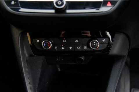 Vauxhall Corsa SE PREMIUM 30