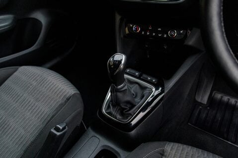 Vauxhall Corsa SE PREMIUM 28