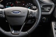 Ford Focus ZETEC TDCI 19