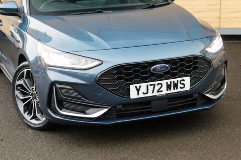Ford Focus ST-LINE VIGNALE MHEV 10