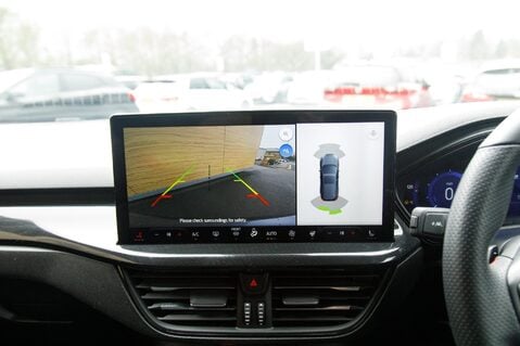 Ford Focus ST-LINE VIGNALE MHEV 30