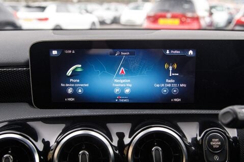 Mercedes-Benz A Class A 180 SPORT EXECUTIVE 22