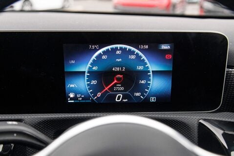 Mercedes-Benz A Class A 180 SPORT EXECUTIVE 16