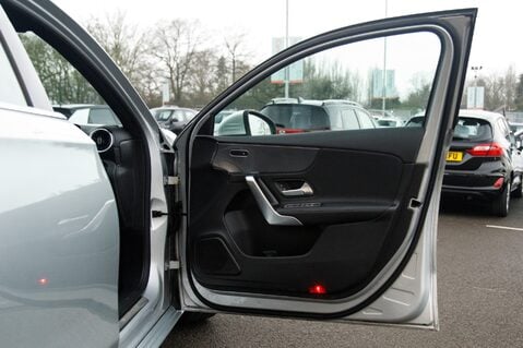 Mercedes-Benz A Class A 180 SPORT EXECUTIVE 14