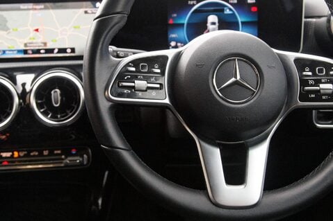 Mercedes-Benz A Class A 180 SPORT EXECUTIVE 19