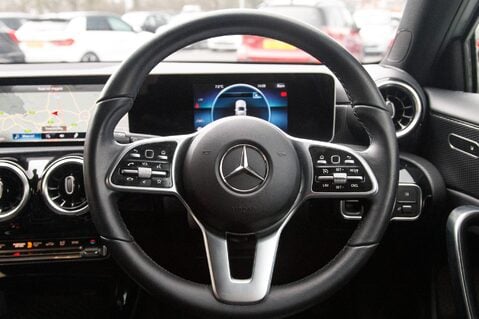 Mercedes-Benz A Class A 180 SPORT EXECUTIVE 21