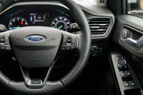 Ford Focus TITANIUM 19