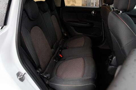 Mini Countryman COOPER CLASSIC 33