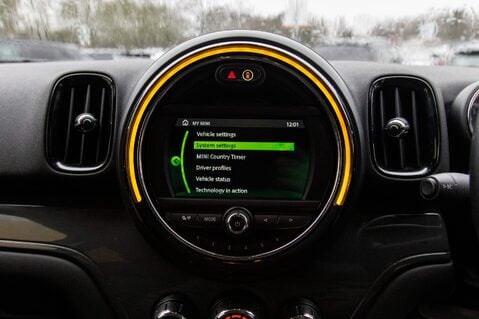 Mini Countryman COOPER CLASSIC 26