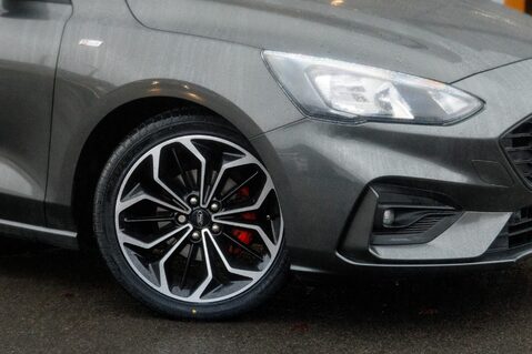 Ford Focus ST-LINE X 11