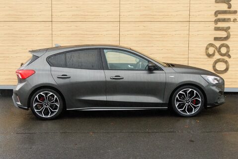 Ford Focus ST-LINE X 12