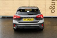Ford Focus ST-LINE X 6