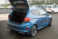 Ford Fiesta ST-3 32