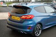 Ford Fiesta ST-3 8