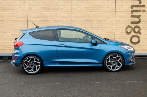 Ford Fiesta ST-3 12