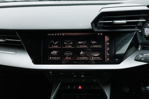 Audi A3 SPORTBACK TFSI TECHNIK 26