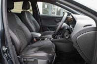 SEAT Leon TSI EVO FR BLACK EDITION 33