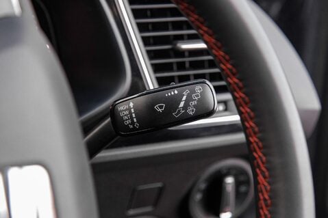 SEAT Leon TSI EVO FR BLACK EDITION 17