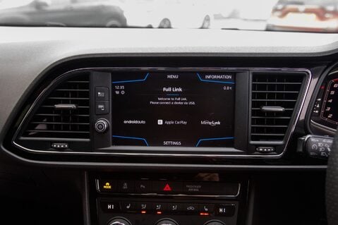 SEAT Leon TSI EVO FR BLACK EDITION 23