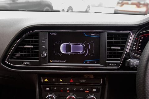 SEAT Leon TSI EVO FR BLACK EDITION 29