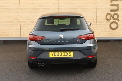 SEAT Leon TSI EVO FR BLACK EDITION 6