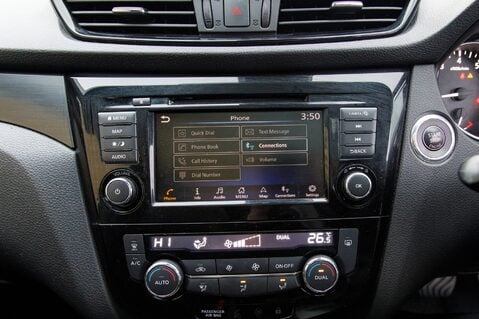 Nissan Qashqai DIG-T N-TEC DCT 23