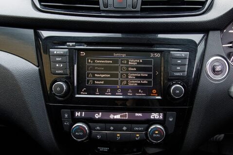 Nissan Qashqai DIG-T N-TEC DCT 28