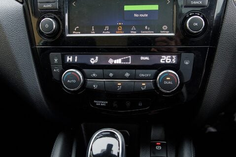 Nissan Qashqai DIG-T N-TEC DCT 33