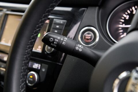 Nissan Qashqai DIG-T N-TEC DCT 17