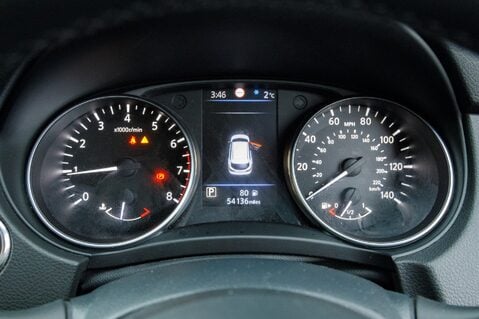 Nissan Qashqai DIG-T N-TEC DCT 14